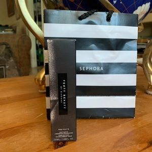 FENTY Pro Filt’r Soft Matte Foundation